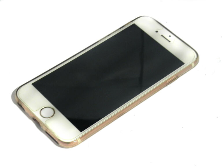 TELEFON IPHONE 6S USZKODZONY