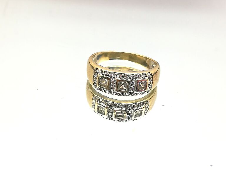 sliczny-pierscionek-z-bialego-zlota-z-cyrkoniami-rodzaj-wyrob-jubilerski