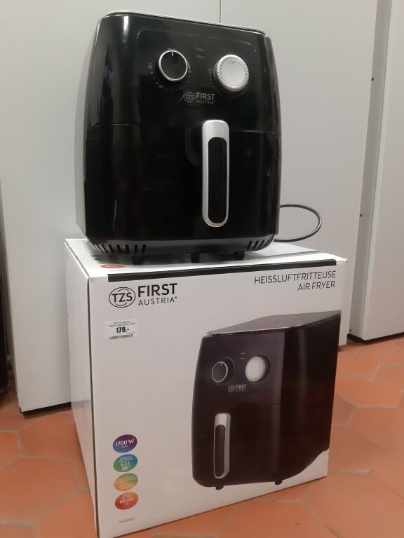 FRYTKOWNICA BEZTŁUSZCZOWA FIRST 5053