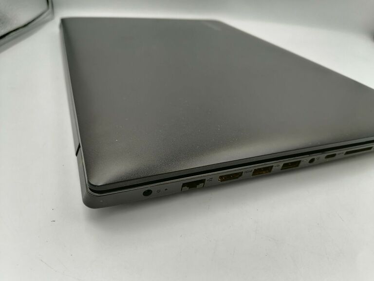 LAPTOP LENOVO IDEAPAD 330-15ARR. 512 SSD/8GB RAM