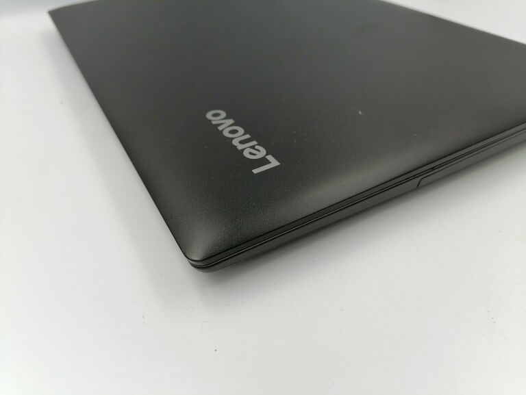 LAPTOP LENOVO IDEAPAD 330-15ARR. 512 SSD/8GB RAM