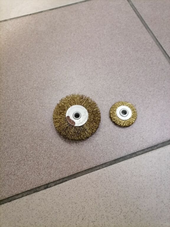 skrzynka-z-narzedziami-marka-inna