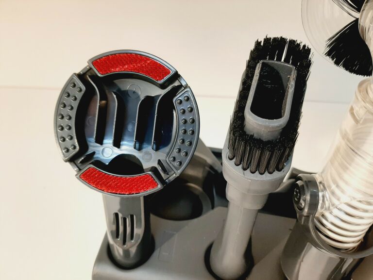 ODKURZACZ PIONOWY LUXIQUE  LX4791 BEZPRZEWODOWY