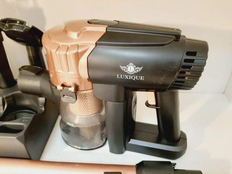 odkurzacz-pionowy-luxique-lx4791-bezprzewodowy-model-lx4791