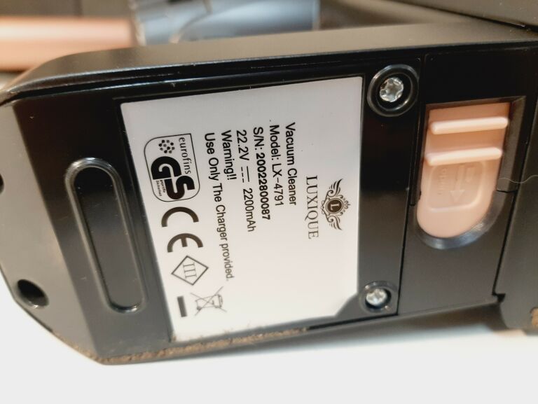 ODKURZACZ PIONOWY LUXIQUE  LX4791 BEZPRZEWODOWY