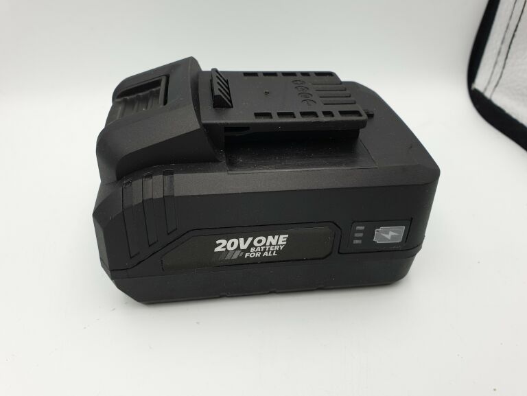 my-project-akumulator-20v-40-ah-napiecie-v-20-v