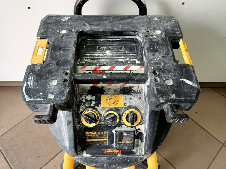 ODKURZACZ DEWALT DWV902M CZYTAJ OPIS