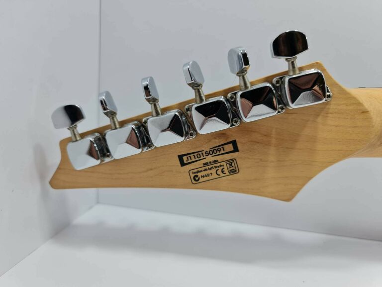 GITARA IBANEZ GIO GRG 170DX POKROWIEC