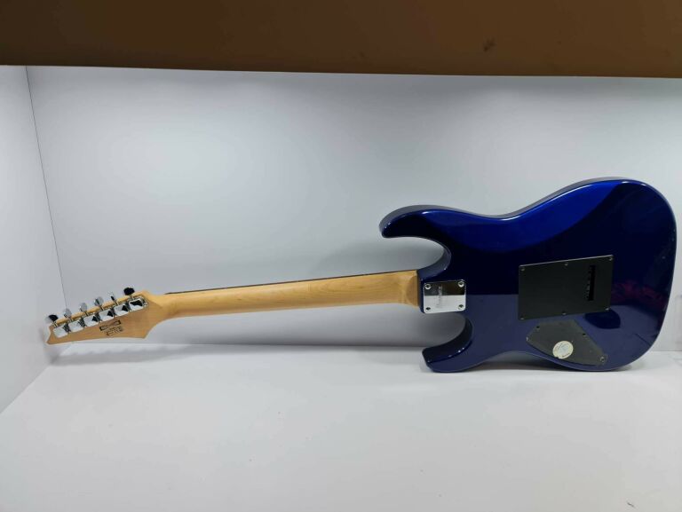 GITARA IBANEZ GIO GRG 170DX POKROWIEC