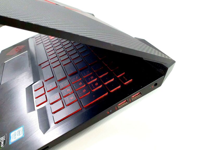 laptop-hp-omen-7265ngw-i5-7300hq8gb1000gtx1050-rozdzielczosc-px-1920-x-1080
