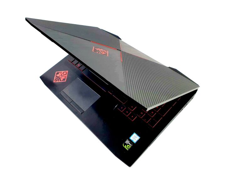 laptop-hp-omen-7265ngw-i5-7300hq8gb1000gtx1050-przekatna-ekranu-159