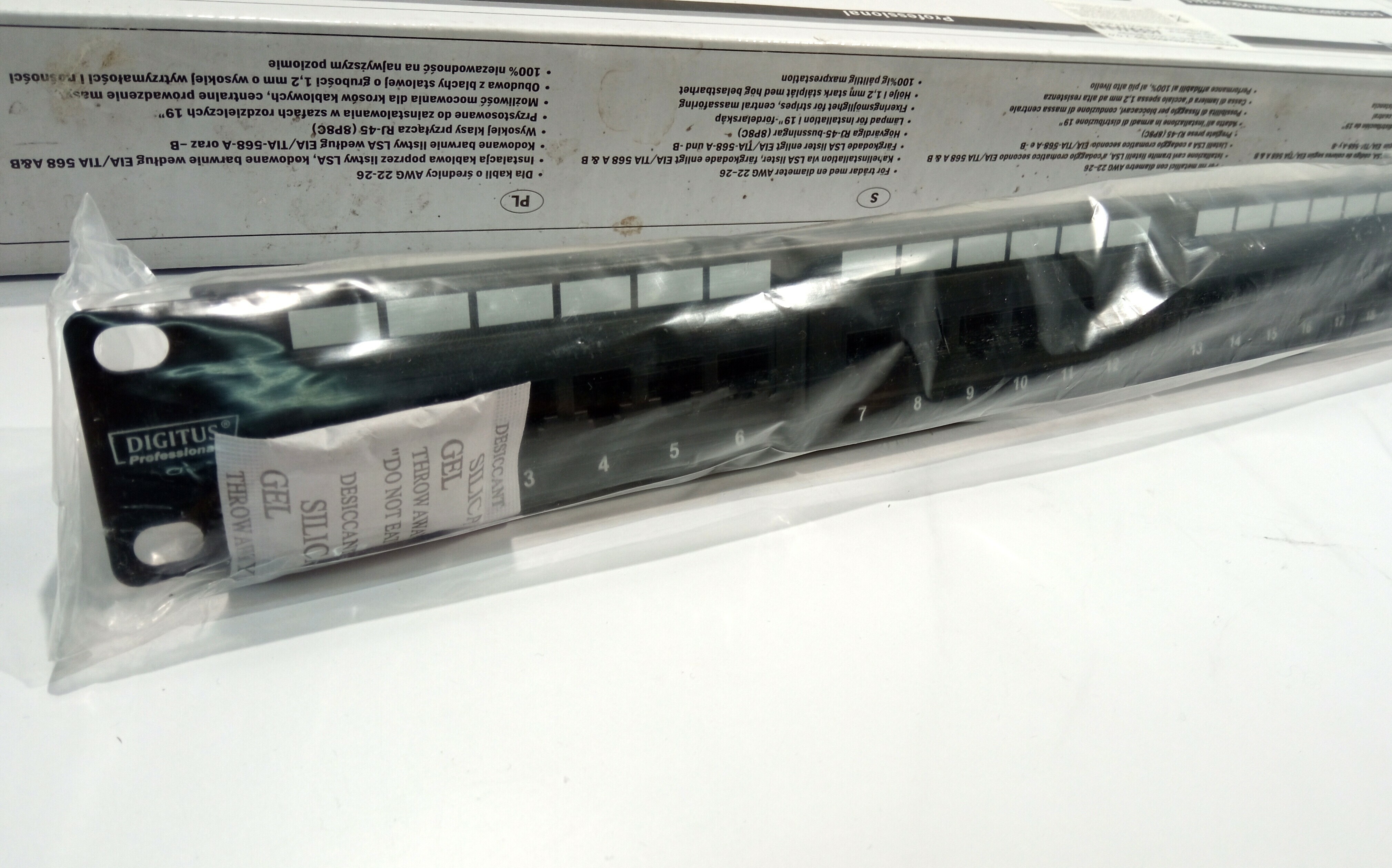 patch-panel-19-24-porty-kat5e-producent-0000