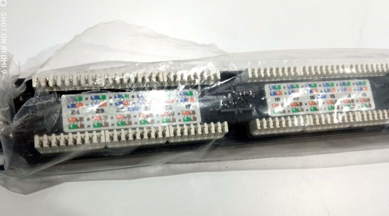 patch-panel-19-24-porty-kat5e-product-id