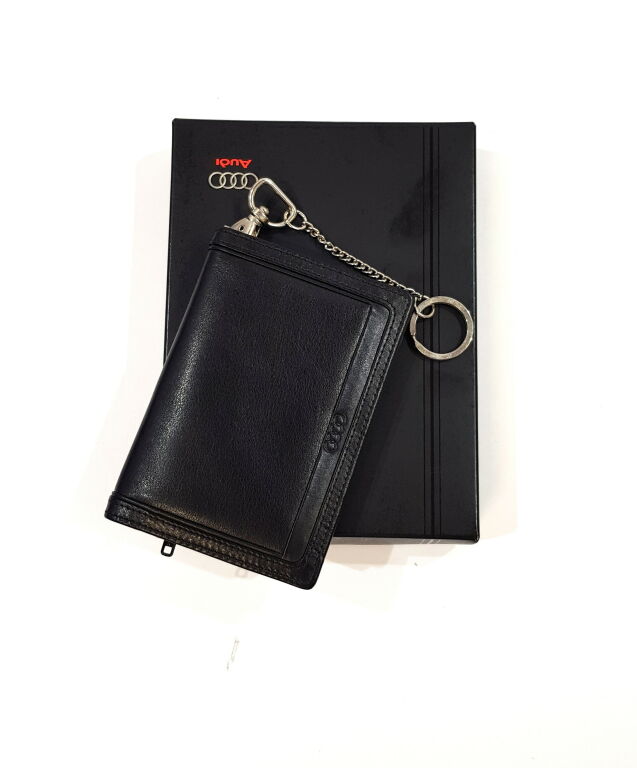 maly-skorzany-portfel-audi-meander-2a-warszawa