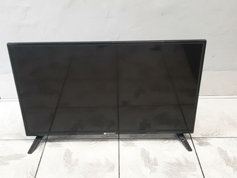 TELEWIZOR OPTICUM 32 + UCHWYT QILIVE
