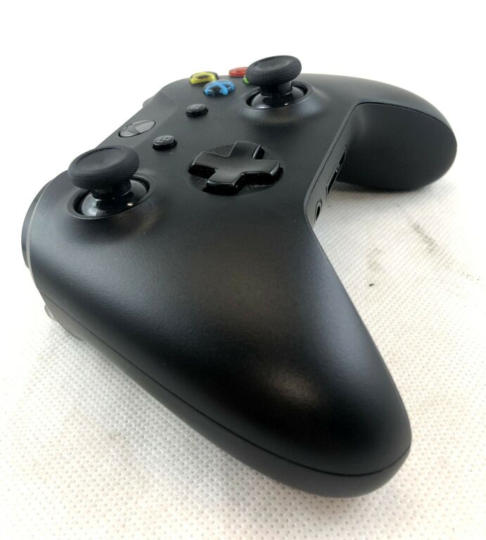 PAD XBOX ONE MODEL 1708