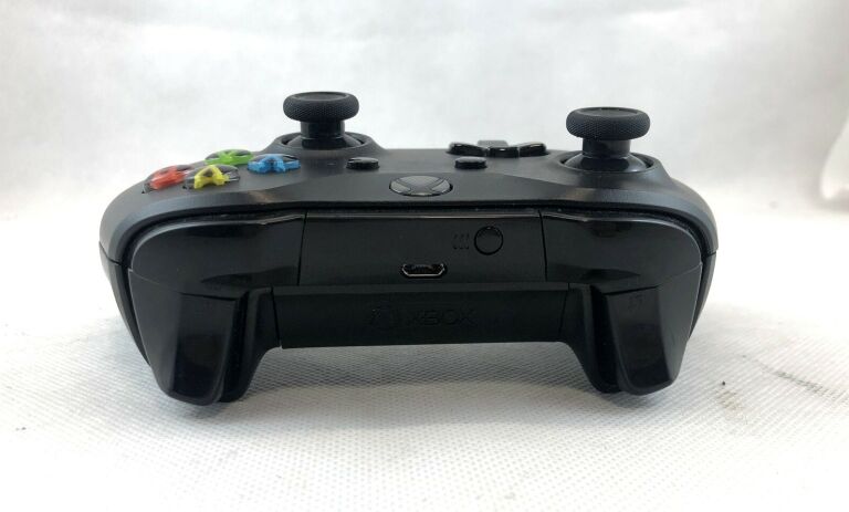 PAD XBOX ONE MODEL 1708