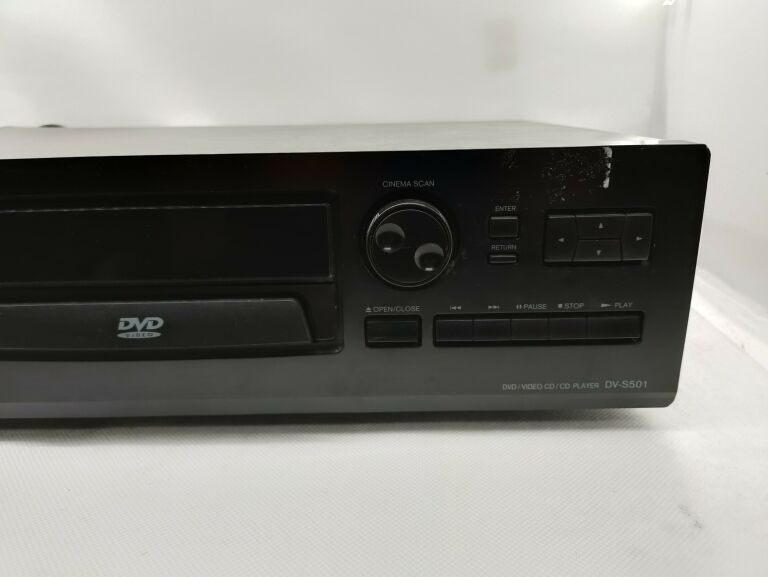 DVD ONKYO DV-S501