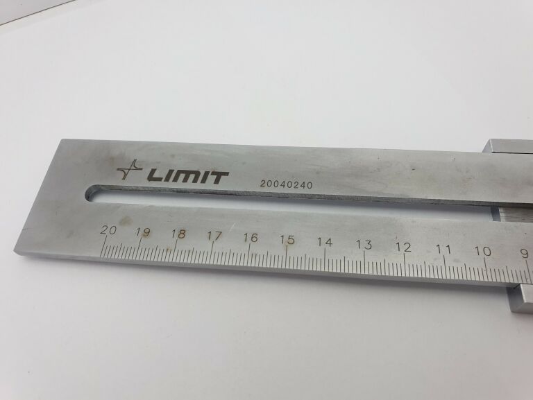 SUWAK TRASERSKI LIMIT