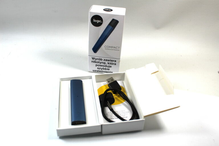 logic-compact-z-pudelkiem-stan-uzywany
