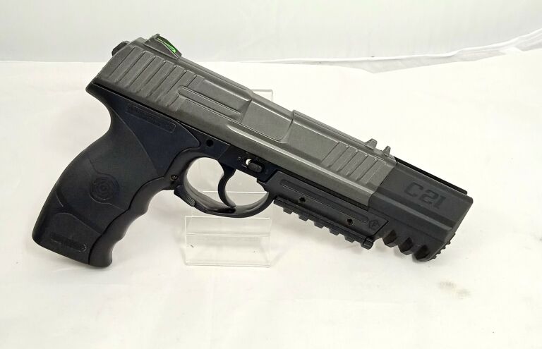 WIATRÓWKA GAZOWA CROSMAN C21 4,5 MM +KABURA +3 GA