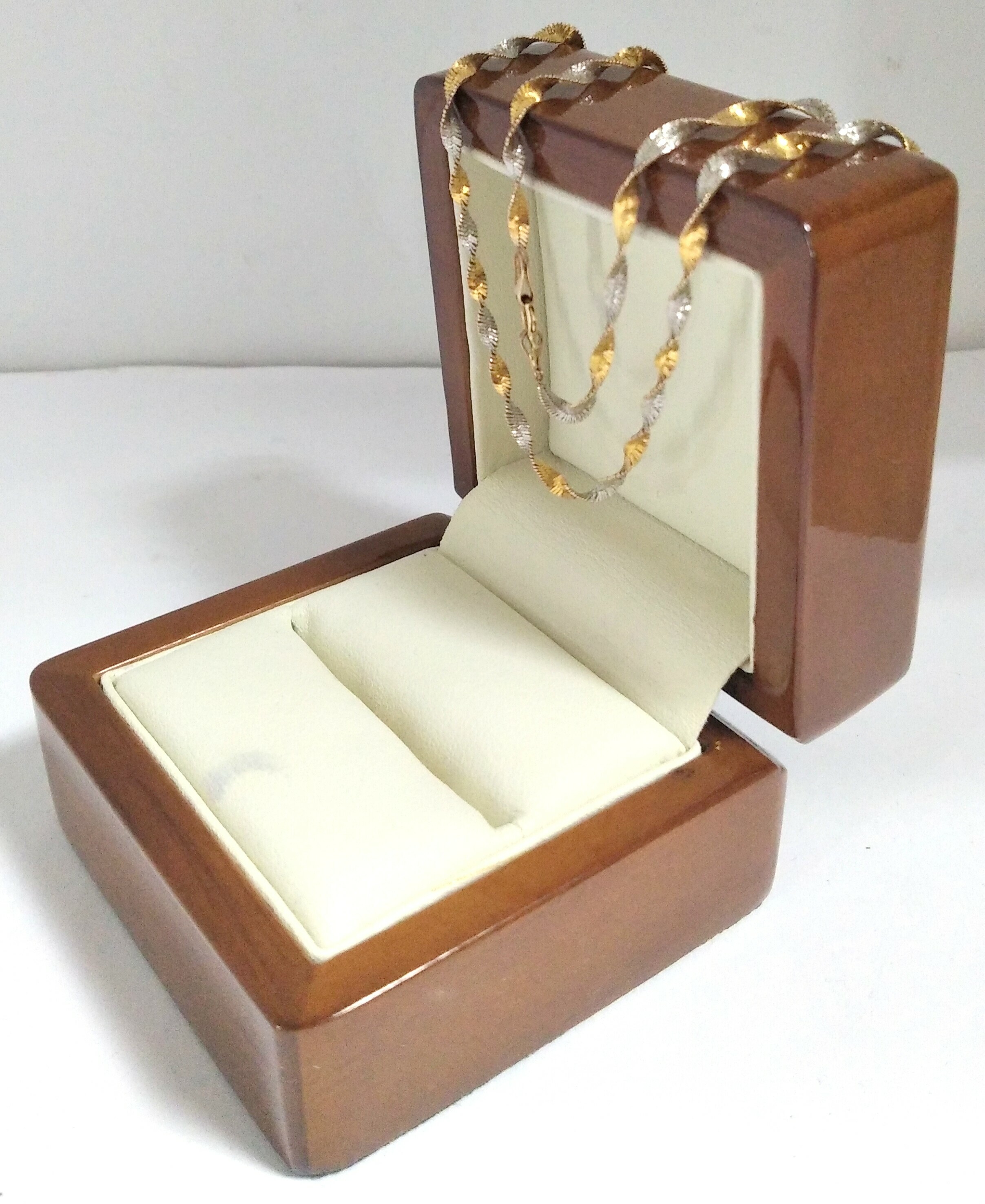 zloty-lancuszek-331g-p585-41cm-stan-uzywany