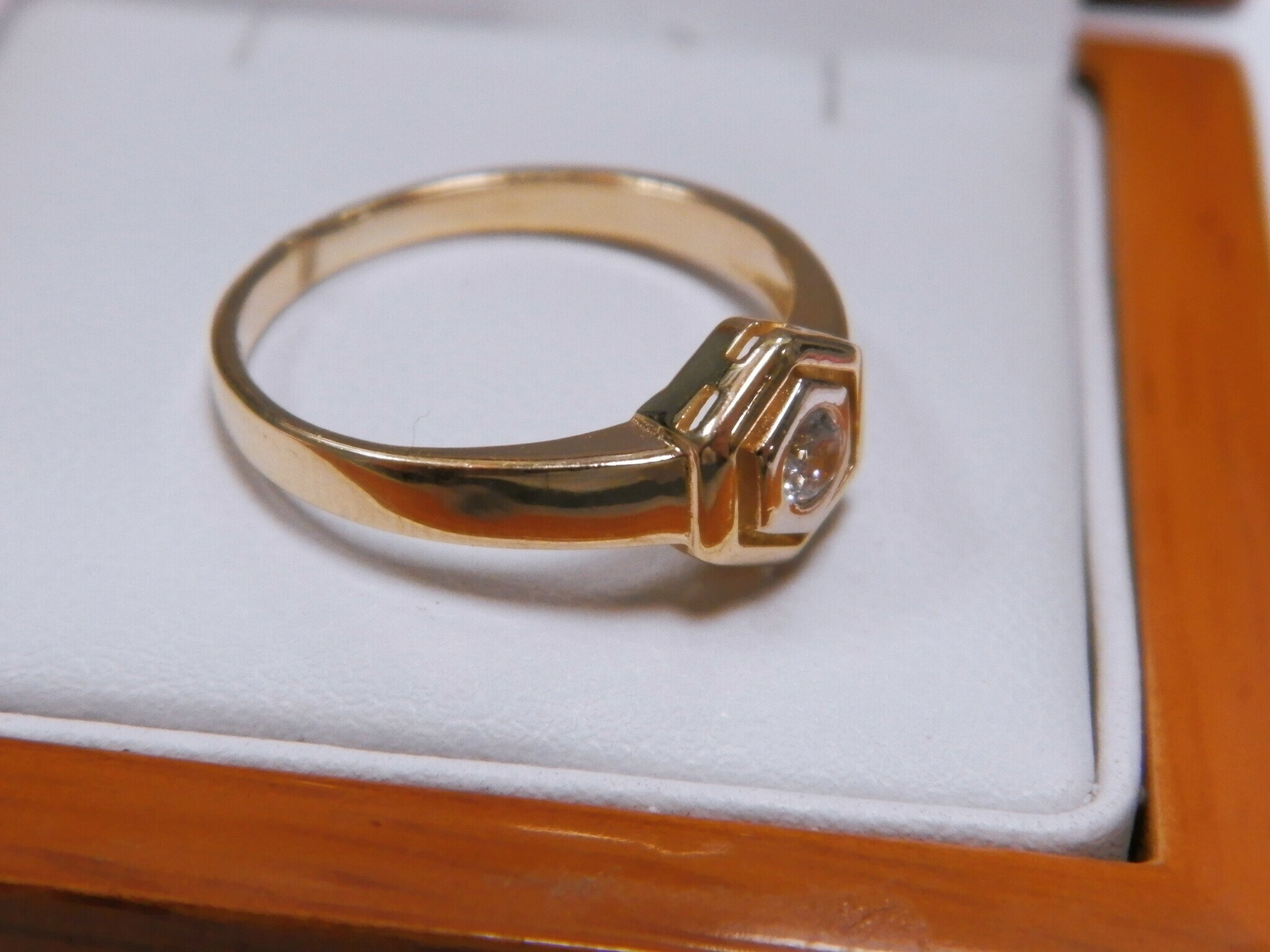 zloty-pierscionek-pr-585-310g-rozm-18-waga-151