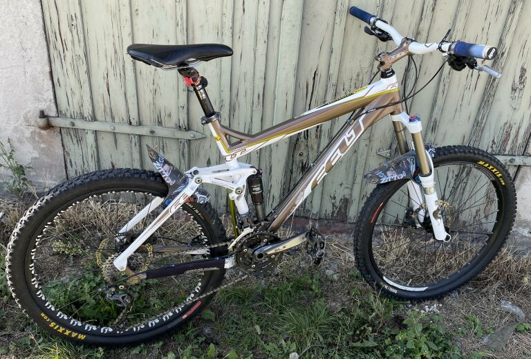 ROWER MTB FULL XC ENDURO FELT COMPULSION 2 2010 L