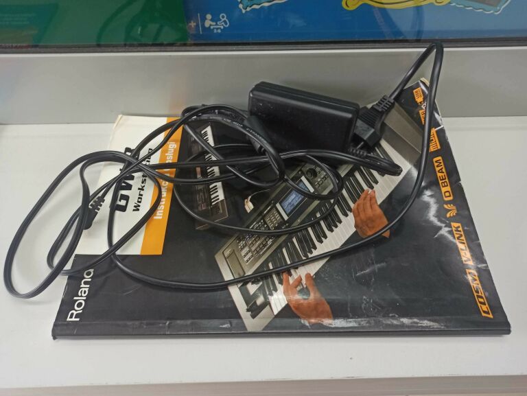 KEYBOARD ROLAND GW 8, ODBIÓR OSOBISTY !!!