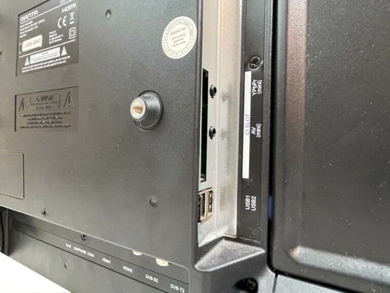 TELEWIZOR MANTA 32LHA29D 32" SMART TV