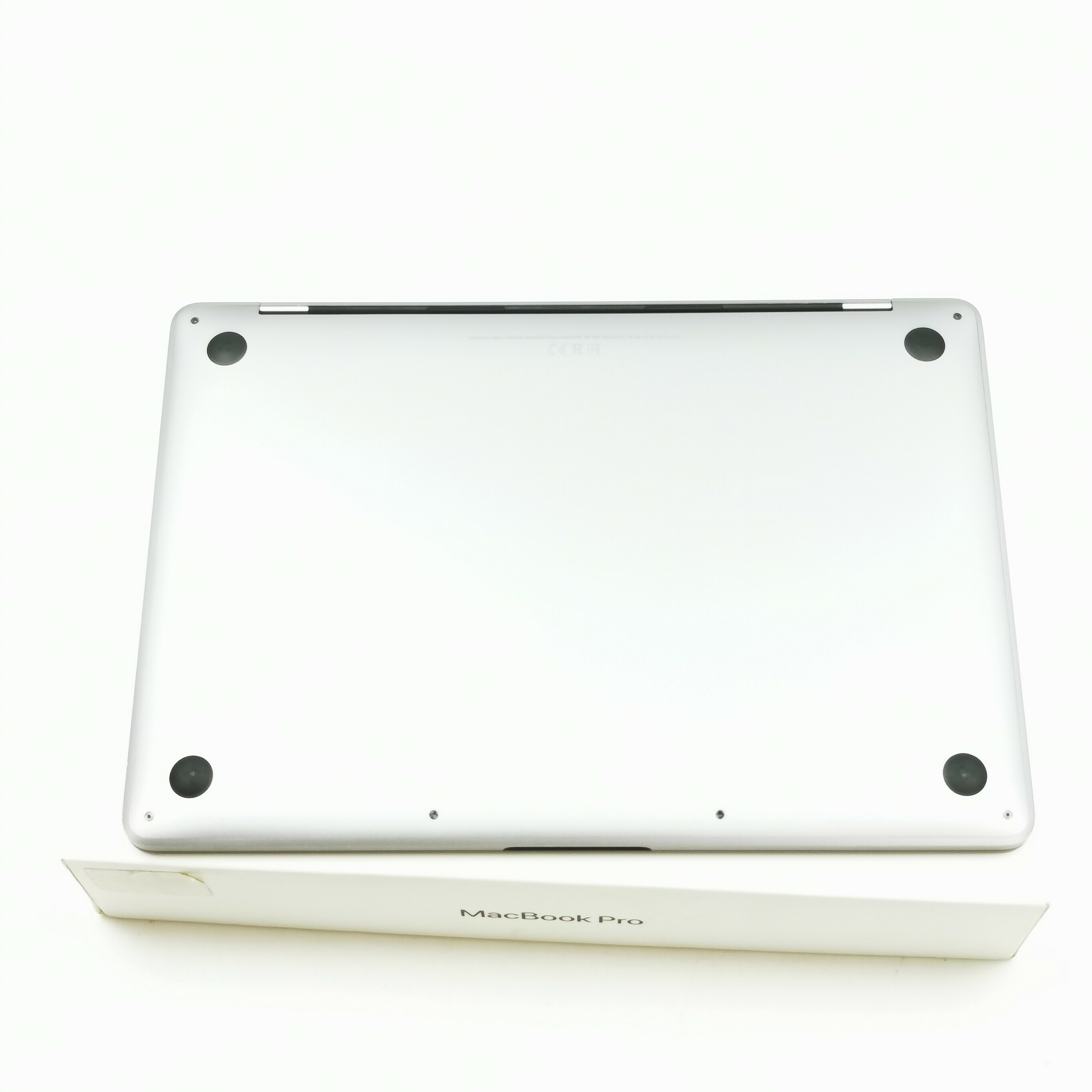 apple-macbook-pro-haslo-efi-seria-procesora-intel-core-i5