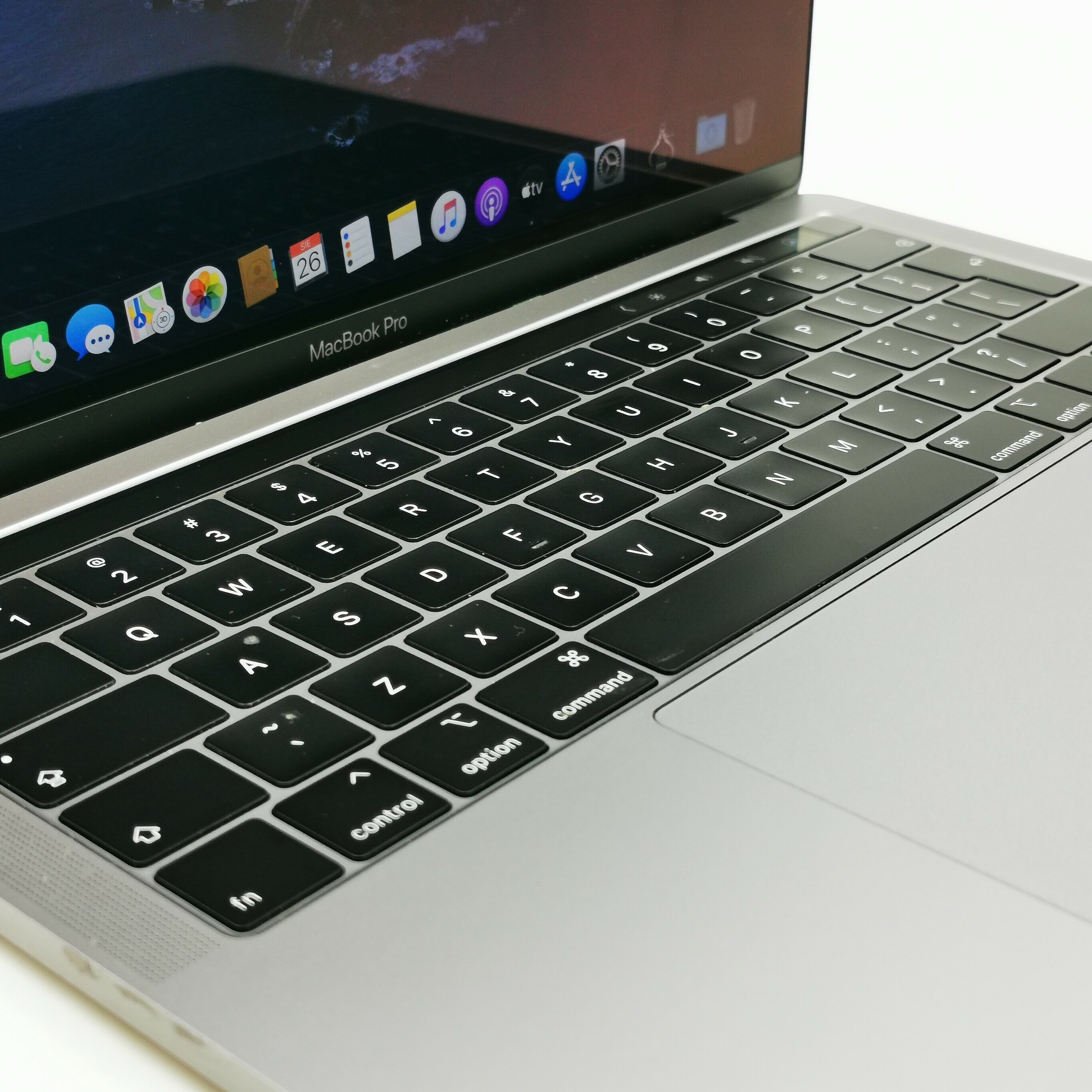 apple-macbook-pro-haslo-efi-stan-uzywany