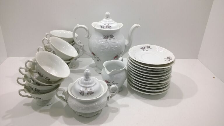 porcelanowy-serwis-kawowy-wawel-dla-12-osob-wytwornia-pozostale