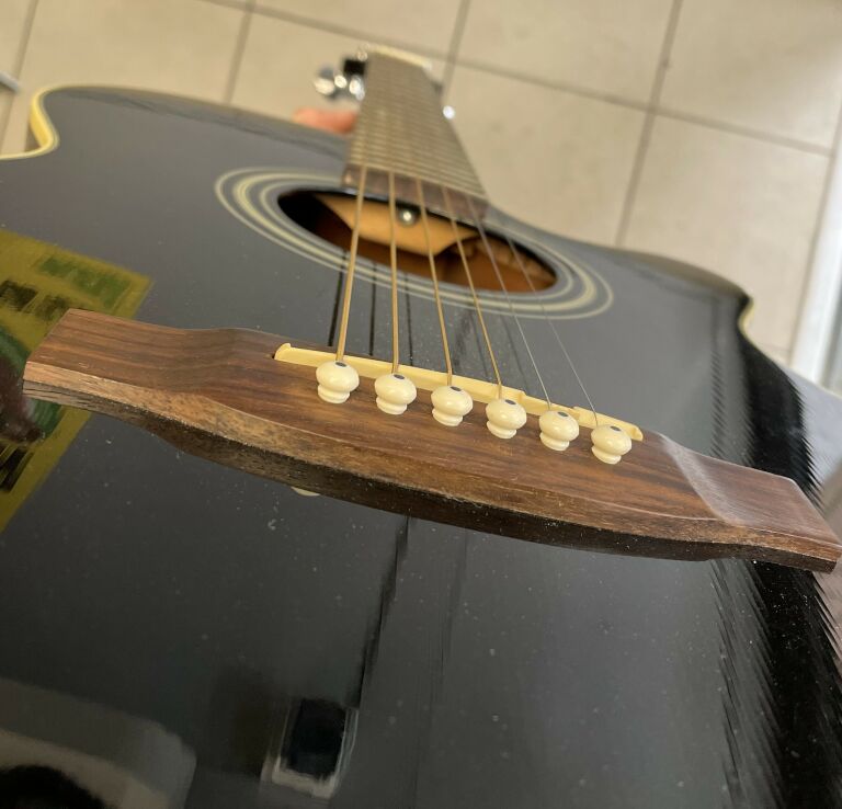 GITARA TAKAMINE G SERIES EG250C