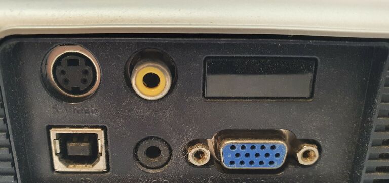 PROJEKTOR BENQ PB2140,