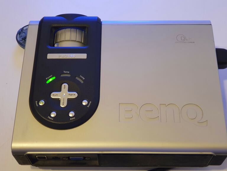 PROJEKTOR BENQ PB2140,