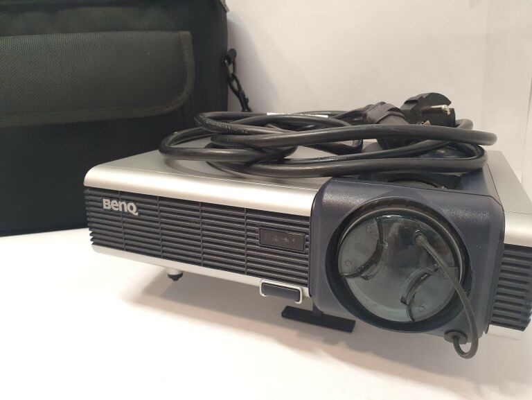 PROJEKTOR BENQ PB2140,
