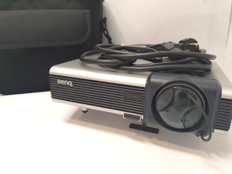 PROJEKTOR BENQ PB2140,