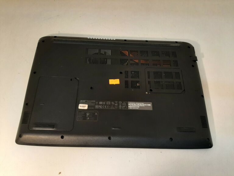 laptop-acer-a515-51g-57tq-przekatna-ekranu-156