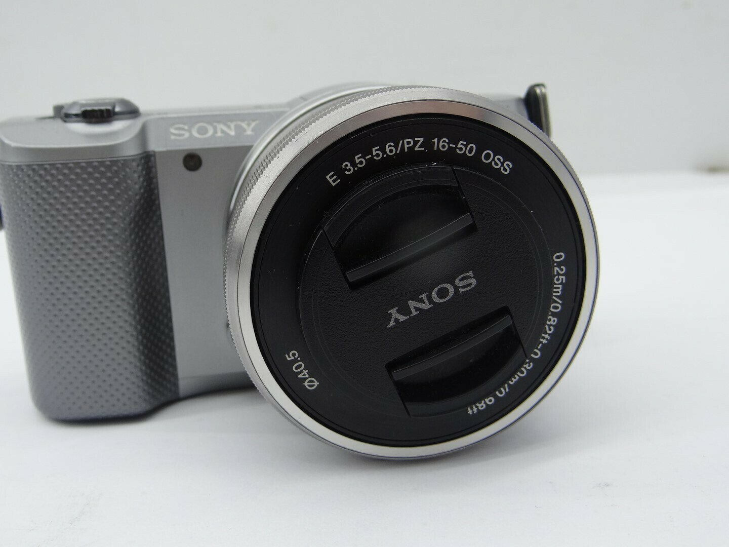 sony-alpha-a5000-stan-uzywany