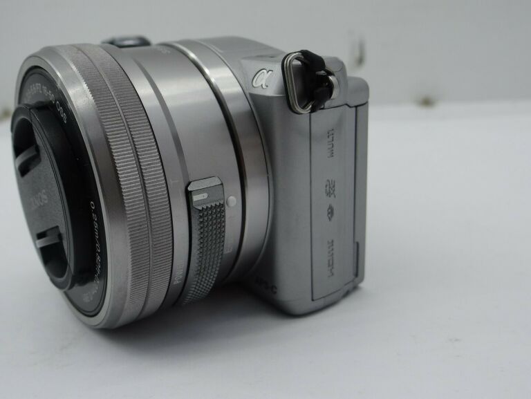 SONY ALPHA A5000