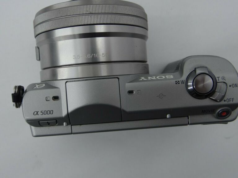 SONY ALPHA A5000