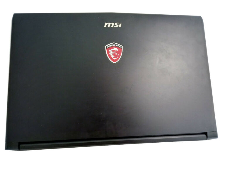 MSI GP62 PRO I7-7700HQ 10GB 750GB SSD GTX1050TI