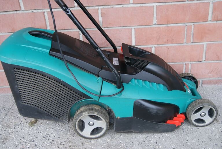 KOSIARKA ELEKTRYCZNA BOSCH ROTAK 37