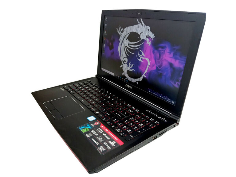 MSI GP62 PRO I7-7700HQ 10GB 750GB SSD GTX1050TI
