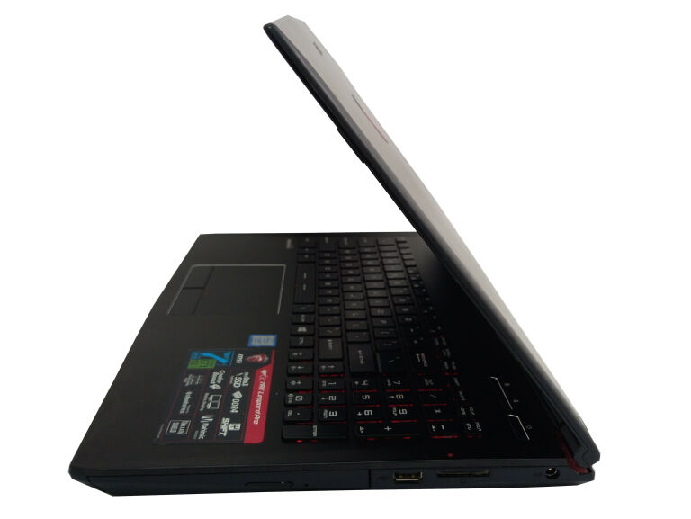 MSI GP62 PRO I7-7700HQ 10GB 750GB SSD GTX1050TI