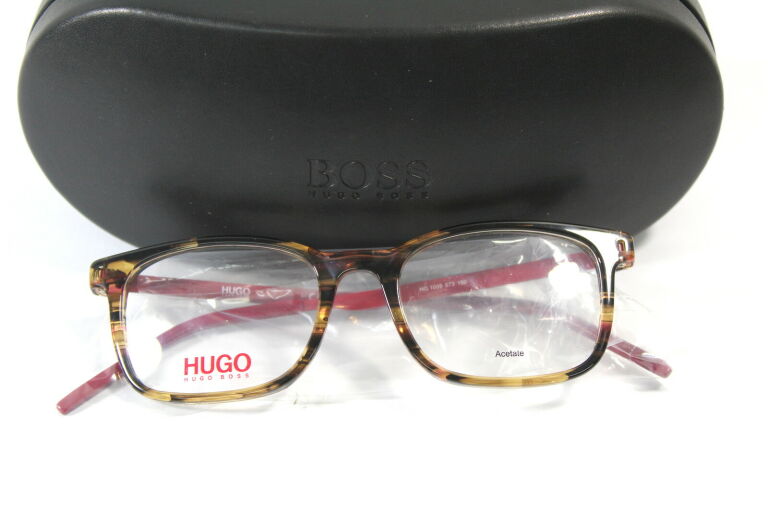 OPRAWKI HUGO BOSS RED HORN