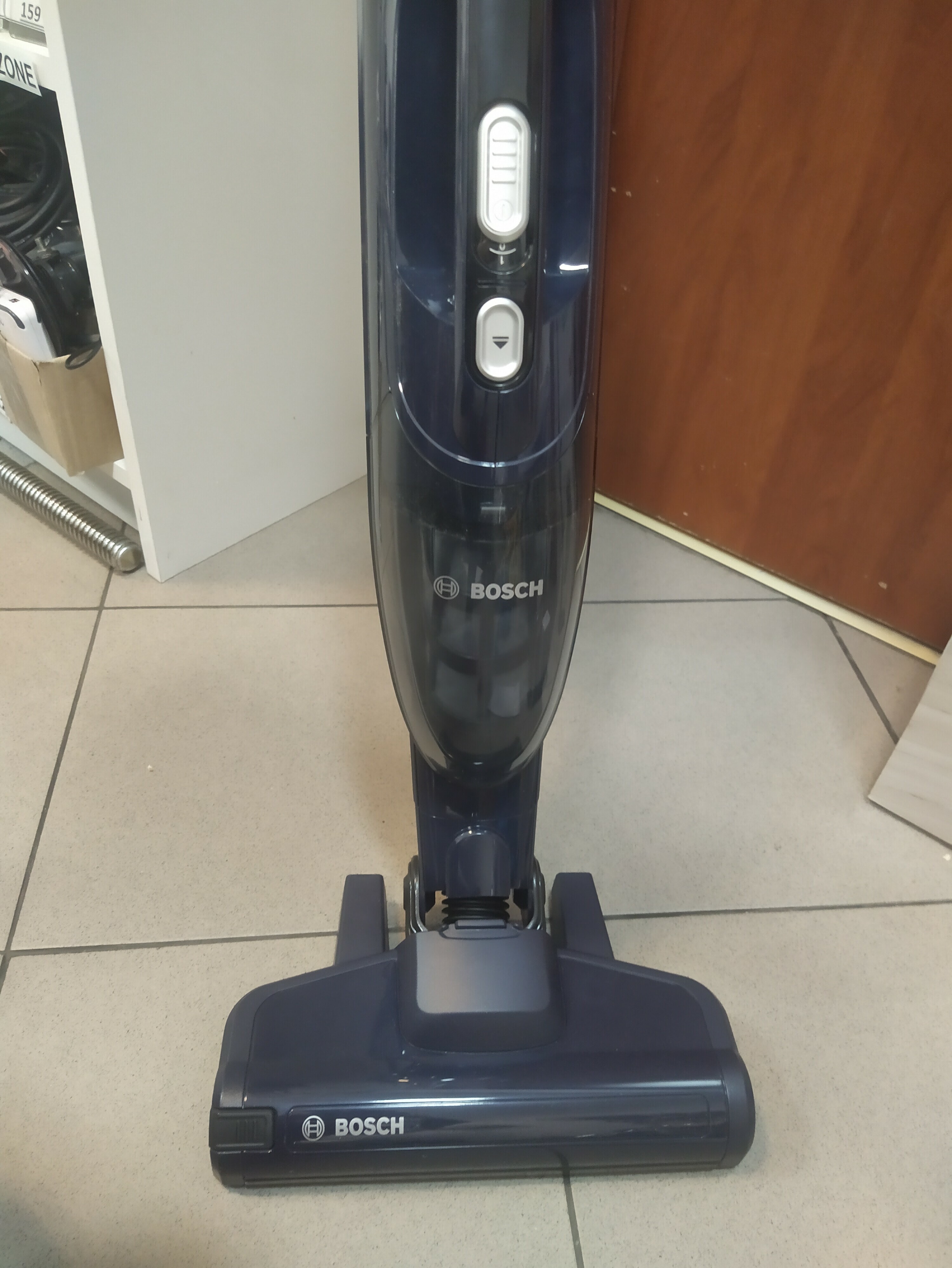 odkurzacz-pionowy-bosch-readyyy-lithium-144v-model-bbh214lb