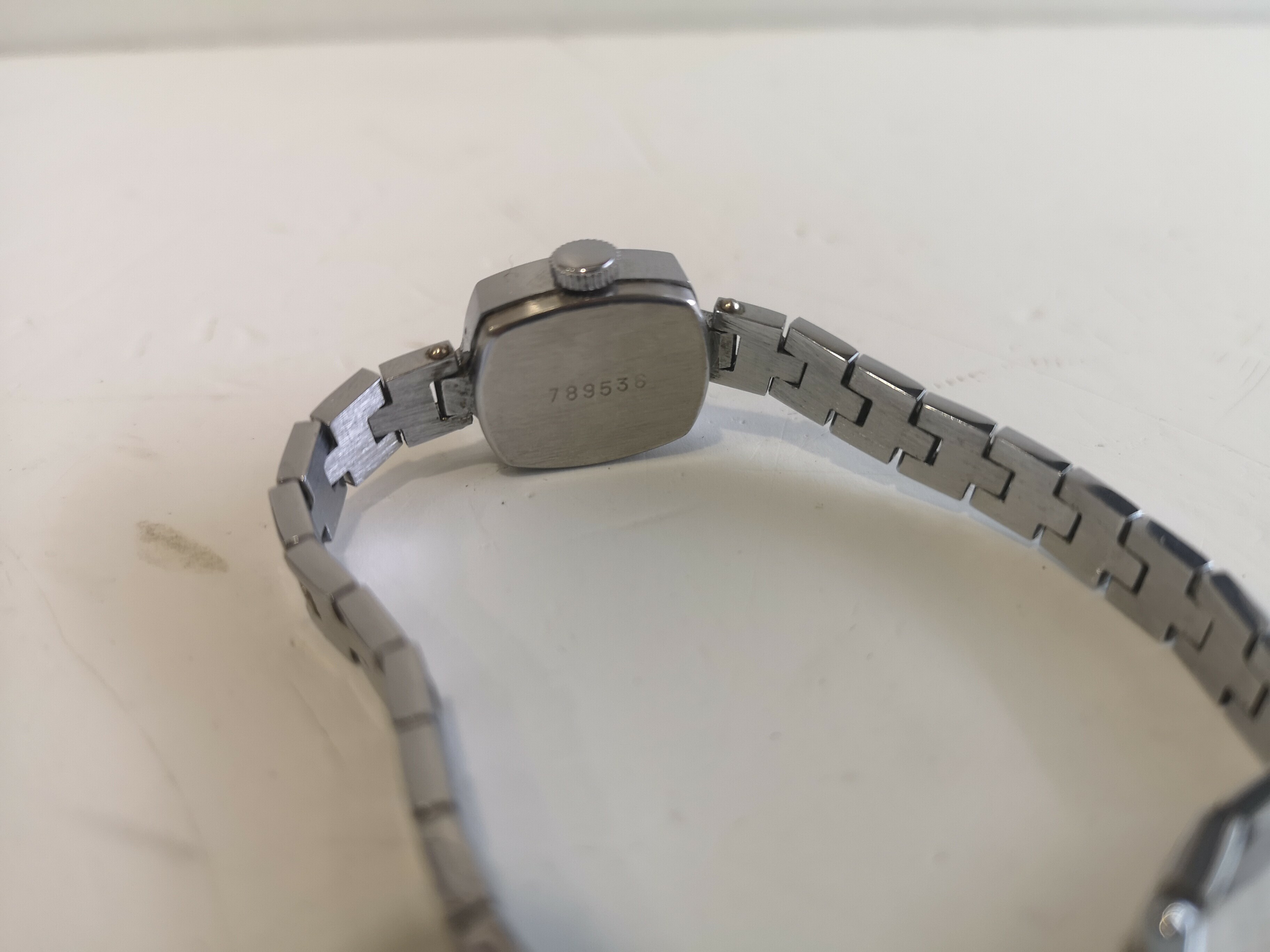 zegarek-rosyjski-3apr-17-kamieni-marka-inna-marka