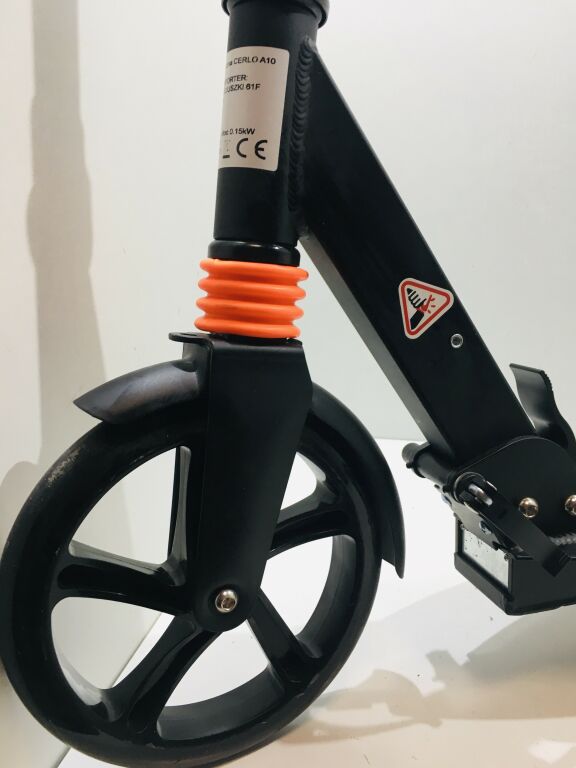 hulajnoga-z-napedem-urban-scooter-cerlo-a10-at-at-at-stan-uzywany